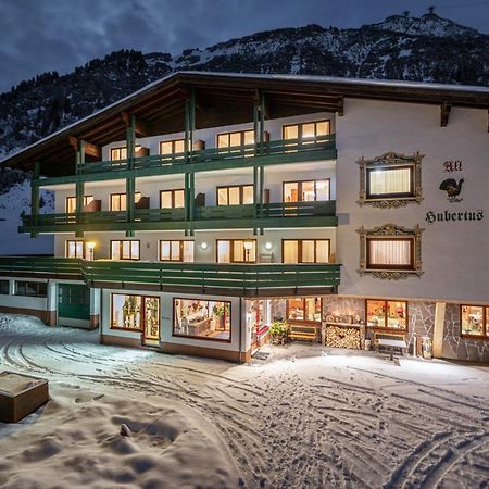Hubertus, 3 Sterne Superior Hotel Lech am Arlberg Exterior photo